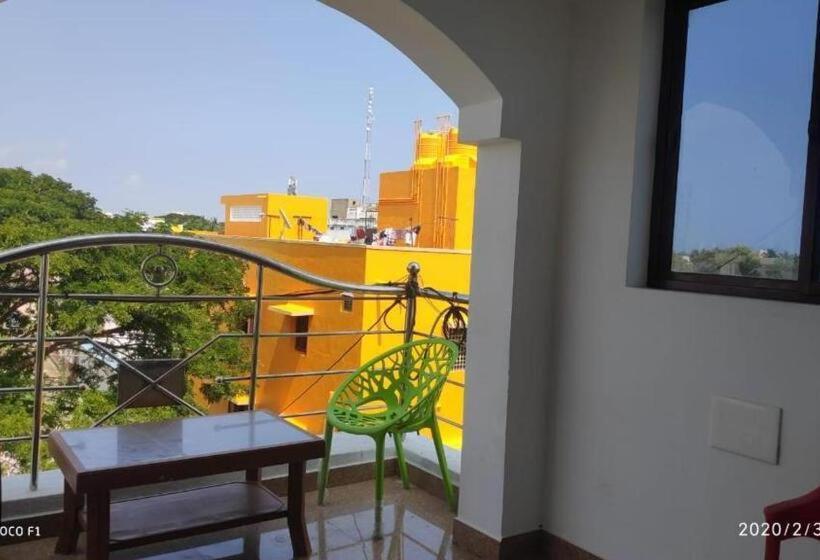 Dream Stay Guest House Pondicherry Exterior photo