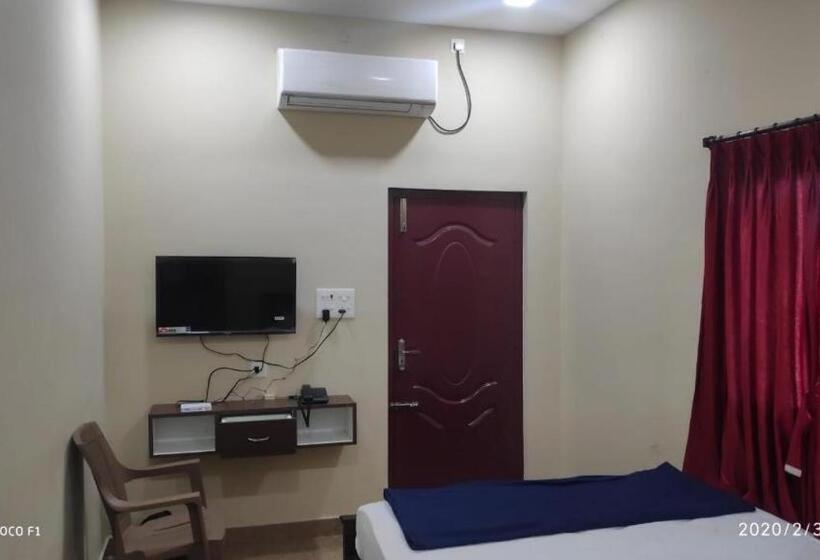 Dream Stay Guest House Pondicherry Exterior photo
