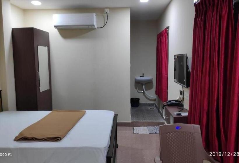 Dream Stay Guest House Pondicherry Exterior photo