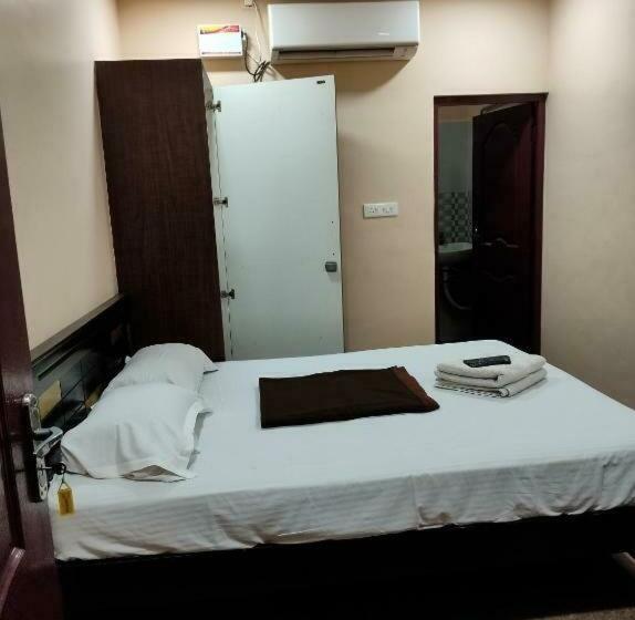 Dream Stay Guest House Pondicherry Exterior photo